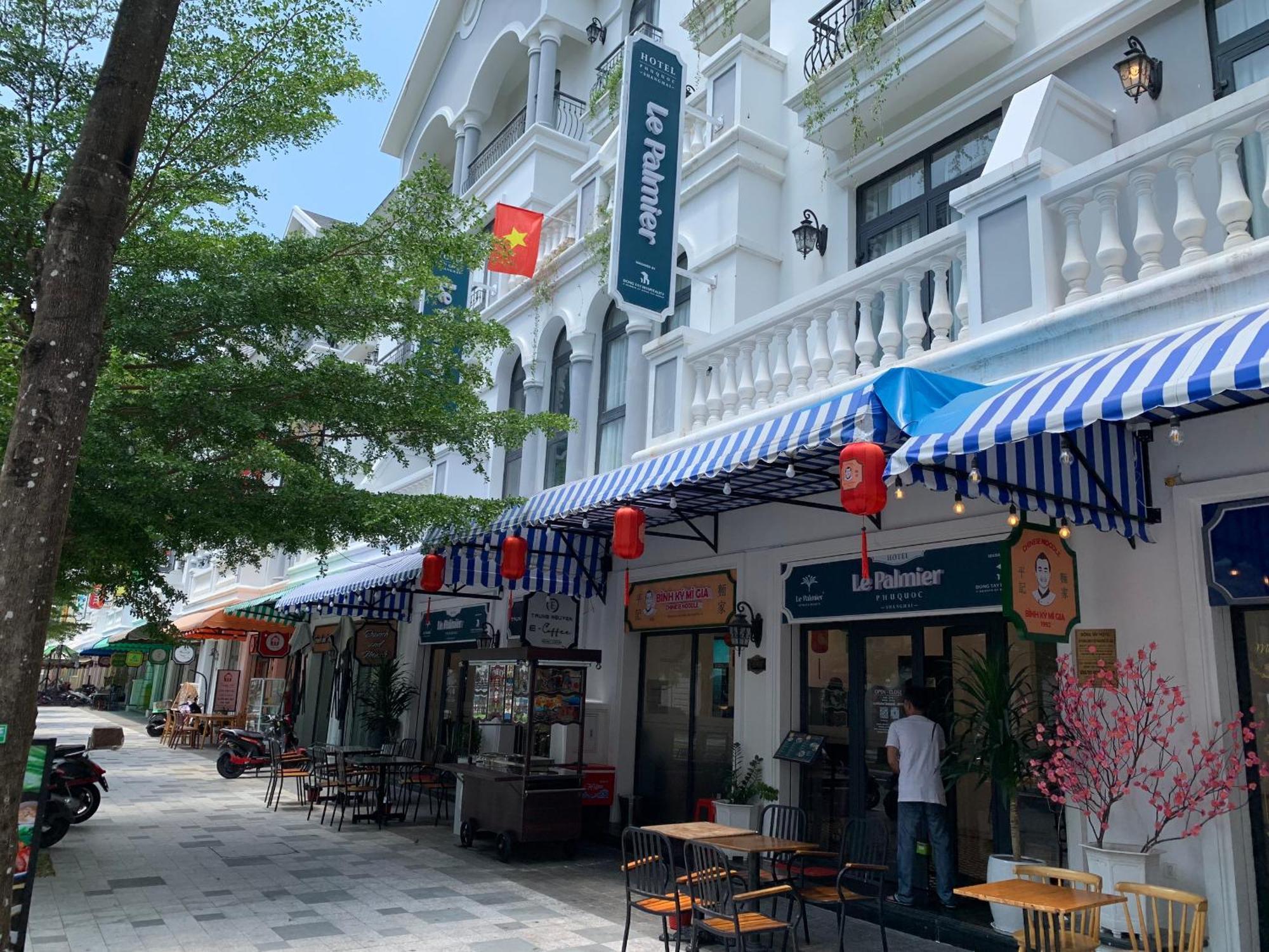 Le Palmier Phu Quoc Hotel Exteriör bild